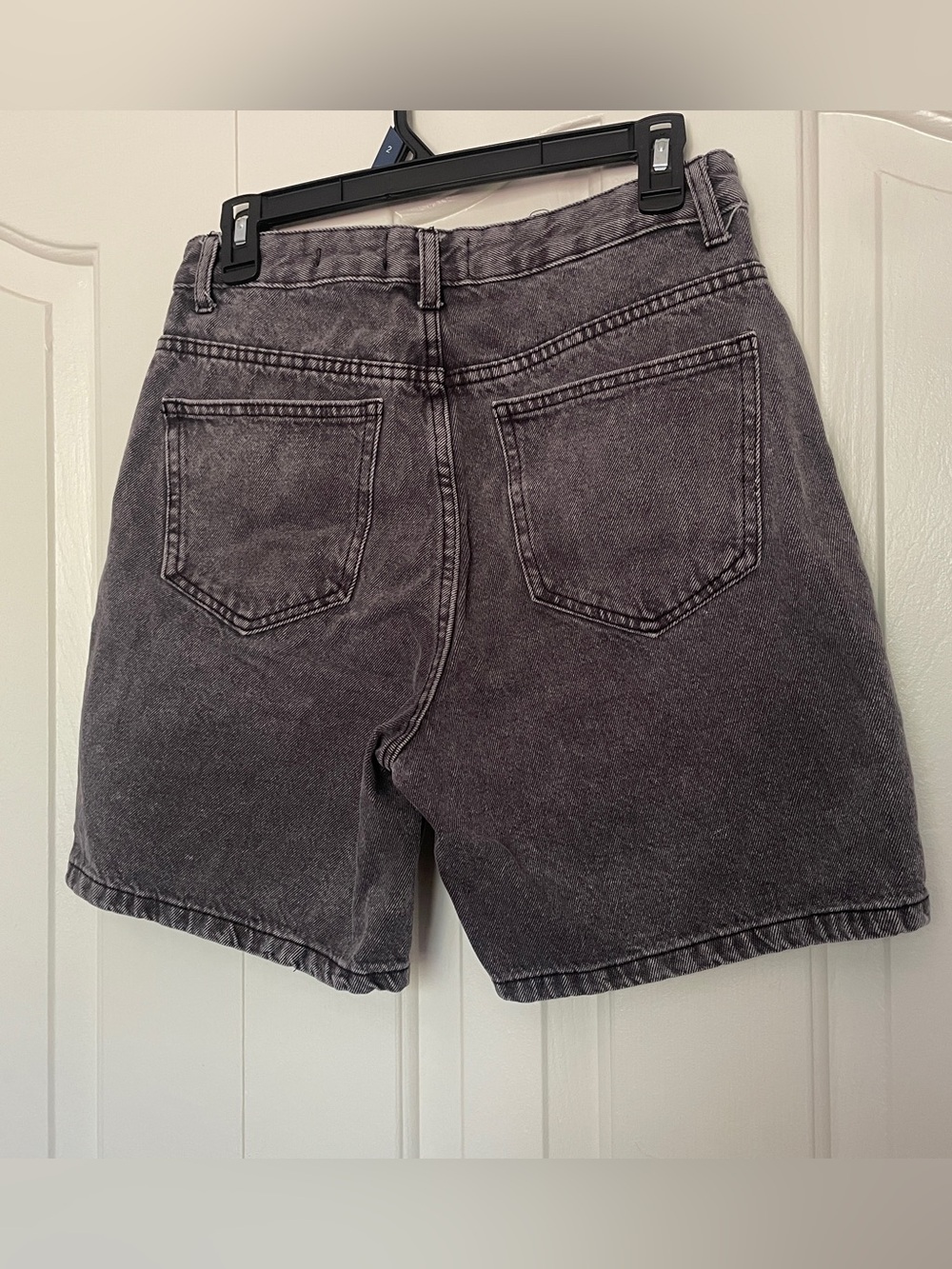 Cotton On High Rise Denim Shorts Gray/Faded Black - Picture 2 of 3